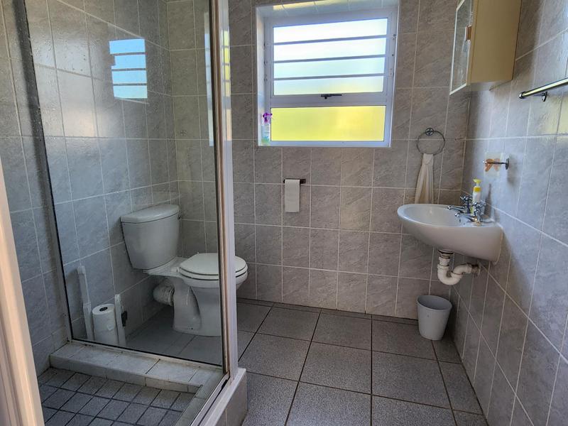 3 Bedroom Property for Sale in Franskraal Western Cape